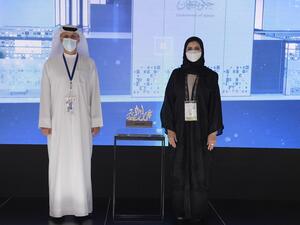 دائرة البلدية والتخطيط في عجمان وحكومة عجمان الرقمية تكرّمان دو تقديراً لمساهماتها في دعم جهود التحول الرقمي