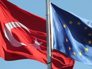 اليونان تعتبر العقوبات الجديدة على تركيا غير كافية