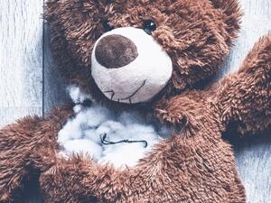 ما تفسير الحلم بأن الأطفال في خطر في المنام؟