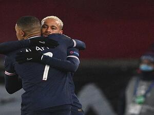 نيمار ومبابي يتألقان نيمار ومبابي يتألقان