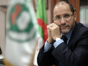 رئيس حركة “مجتمع السلم” الجزائرية عبد الرزاق مقري