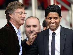 ناصر الخليفي (يمين) ناصر الخليفي (يمين)