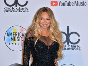 Mariah Carey at the 2018 American Music Awards at the Microsoft Theatre LA Live. (shutterstock)