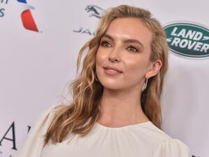 Jodie Comer arrives to the BAFTA Los Angeles and BBC America TV Tea Party on September 21, 2019 in Hollywood, CA. (shutterstock)