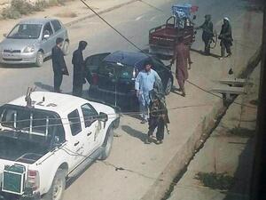 مقتل صحفي أفغاني بالرصاص في كمين لسيارة