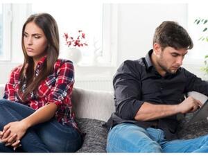  وجد شخصًا أفضل منك انتبهي، إذا لم يعد رجلك مهتمًا بك