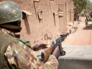 Twin attacks on the army in central Mali killed six soldiers (Twitter)