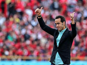 Ali Karimi (Photo: Tehran Times)