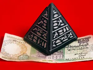How Is the Egyptian Economy Doing 10 Years After the Revolution?