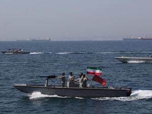 تأتي التحركات الإيرانية مع تصاعد التراشق الكلامي بين الولايات المتحدة وطهران