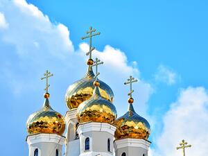 Orthodox crosses on gold domes  (Shutterstock)
