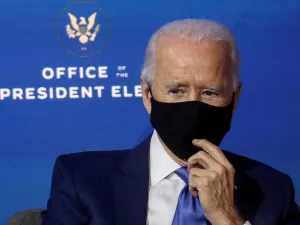 بايدن 