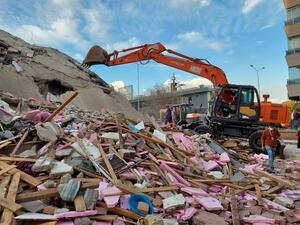 هزة أرضية تضرب وسط تركيا