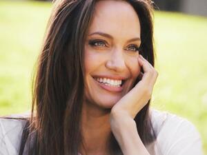 أنجلينا جولي