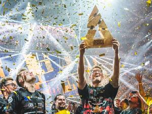 تحتفل ستيل سيريس بمرور 20 عامًا على الابتكار المطلق في مجال ملحقات الألعاب والرياضات الإلكترونية