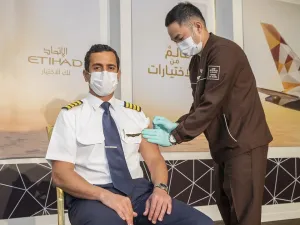 Etihad Airways Is the First Airline in the World With 100% of Crew on Board Vaccinated
