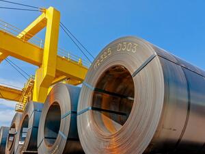 حديد الإمارات توجه بوصلتها نحو منتجات الصلب المسطحة