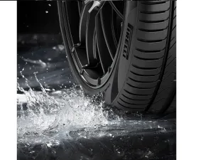 Safety First: Nine Tips for UAE Motorists When Driving in the Rain