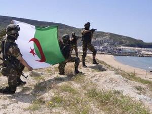 عناصر من الجيش الجزائري