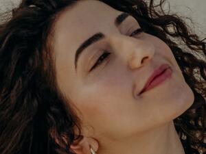 تفسير الحلم بقشرة الرأس في المنام؟