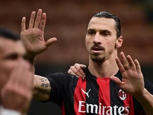 The imposing striker is still impressing at 39 years old, but retirement is possible given his advanced age (Photo: AFP)