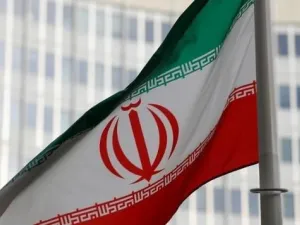 انشاء مفاعلين نووين جديدين