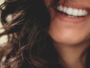 تفسير الحلم بالضحك في المنام؟