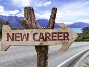 Stuck at a Dead-End Job? 6 Tips That Will Help You Start Over