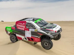 Yazeed Al Rajhi and Michael Orr in their Toyota Hilux Overdrive