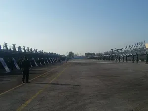 القوات البحرية في الحرس الثوري الإيراني، تتزود اليوم الاثنين، بـ340 قاربا سريعا