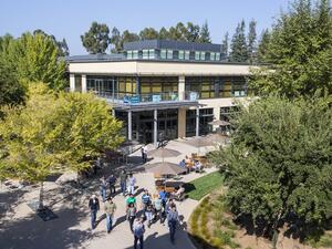 Accenture Launches New Business Group With VMware To Help Organizations  Move To the Cloud Faster  
