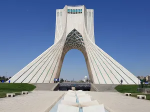 طهران 