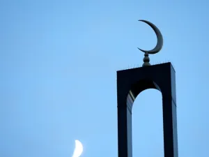 3 مساجد كبرى في فرنسا ترفض حظر الذبح الحلال