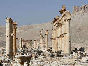 Palmyra's  Arch of Triumph 