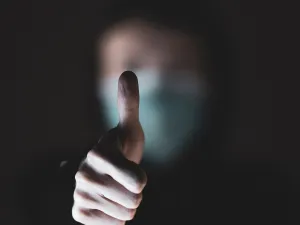 ما تفسير الحلم بالإبهام في المنام؟