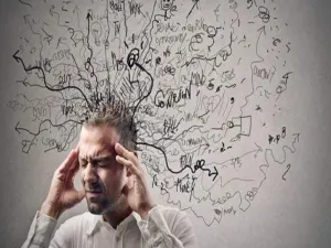 لا تجبر نفسك على التخلص من الأفكار السلبية من عقلك. هذا سيجعلك أكثر قلقًا وتوترا
