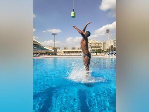 Egyptian swimmer breaks world record 