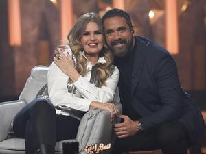 يسرا تكشف عن أسرار وتفاصيل جديدة في علاقتها بالزعيم عادل إمام