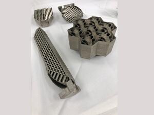 "جنرال إلكتريك" تطور جهازاً لاستخلاص المياه من الهواء للتصدي لتحدي ندرة المياه في المنطقة والعالم