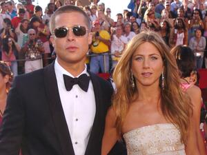 جينيفر أنيستون وبراد بيت