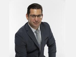 شنايدر إلكتريك تعين مانويل رودريغيز نائباً لرئيس قسم الطاقة الآمنة لمنطقة الخليج