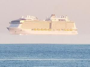 boat 'floating in mid-air'