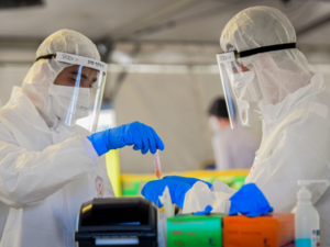 فحوصات كورونا