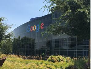 مساعد Google يردّ الآن بمعلومات معتمدة من الخبراء حول الراحة النفسية والعاطفية