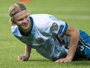 Dortmund want big money for star striker (Photo: AFP)