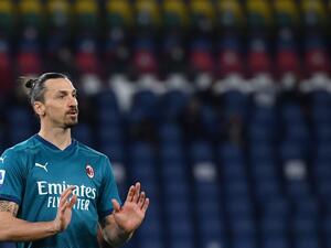 The Swedish forward picked up a knock in the Serie A clash with Roma at the weekend and could now miss the game against his old club (Photo: AFP)