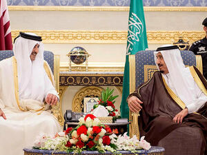 العاهل السعودي وأمير قطر 