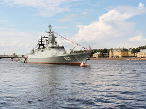 Russian warship in Sudan's port  