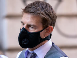 Tom Cruise, Covid-19, Vaccination Center 