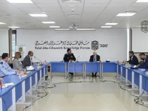 Abu-ghazaleh Receives Public Security Delegation, Discusses Cooperation